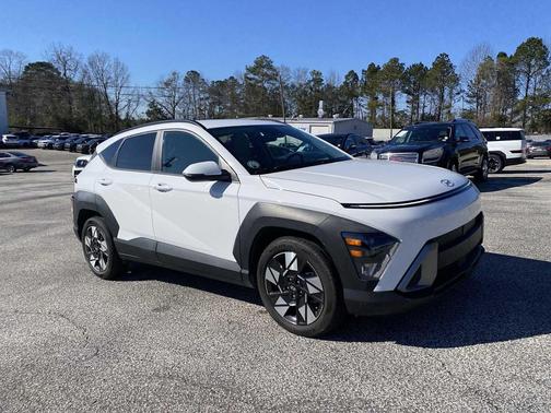 2024 Hyundai KONA SEL