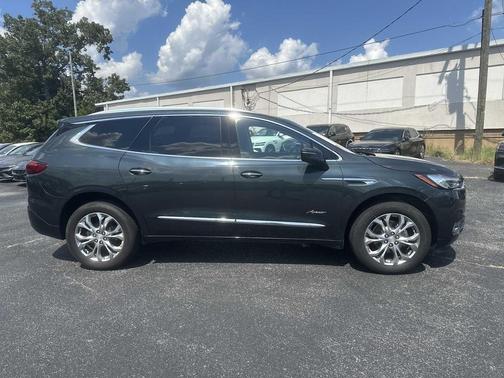 2021 Buick Enclave FWD Avenir