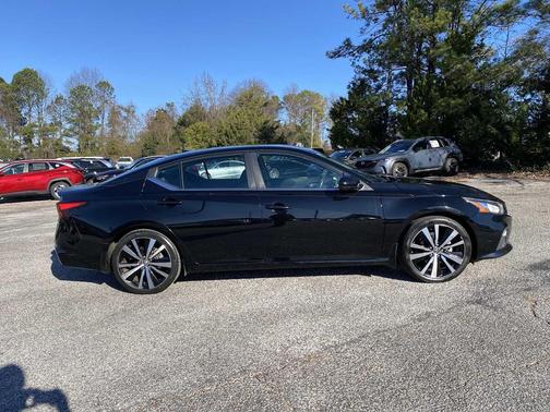 2019 Nissan Altima 2.5 SR