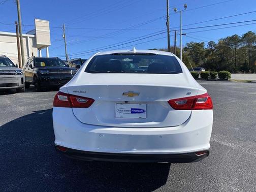 2024 Chevrolet Malibu FWD 1LT