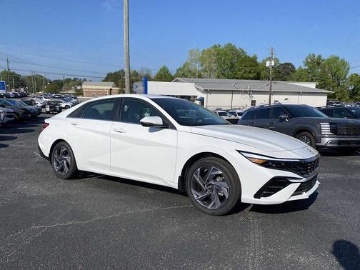 Serenity White 2026 Hyundai ELANTRA Limited