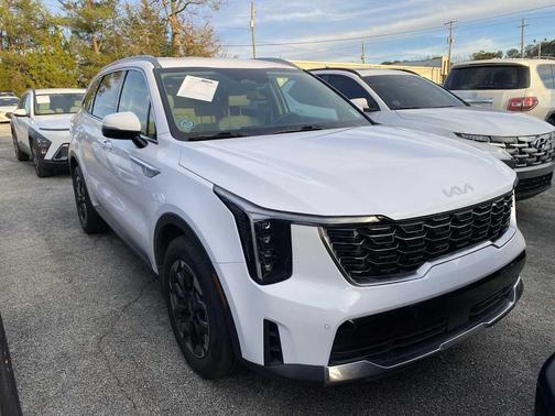 2024 Kia Sorento S