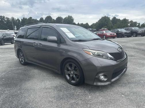 2016 Toyota Sienna SE Premium