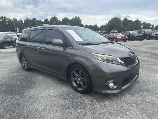 2016 Toyota Sienna SE Premium
