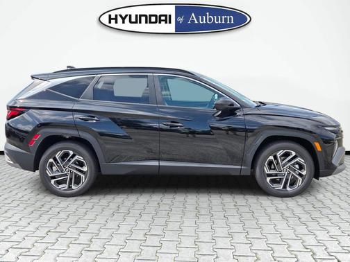 Phantom Black 2026 Hyundai TUCSON SEL