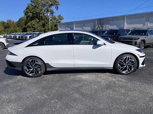 2025 Hyundai IONIQ 6 Limited