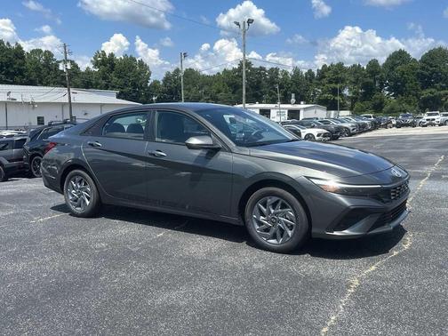 2025 Hyundai ELANTRA HEV Blue