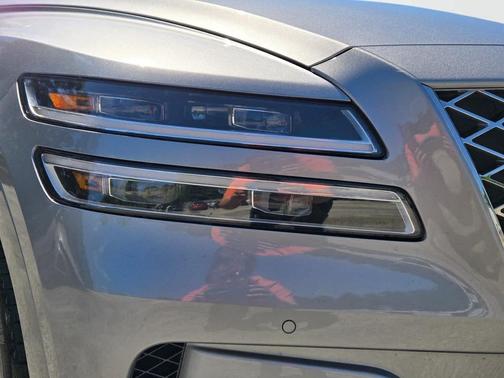 Savile Silver 2022 Genesis GV80 3.5T