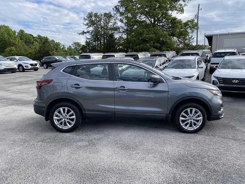2021 Nissan Rogue Sport S