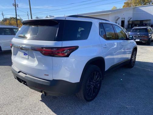 2022 Chevrolet Traverse RS