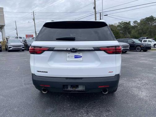 2022 Chevrolet Traverse RS