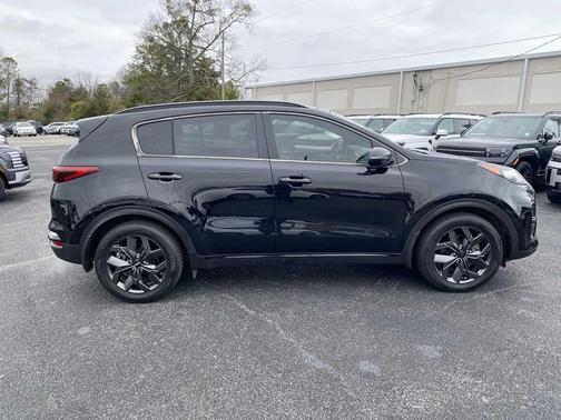 2022 Kia Sportage S