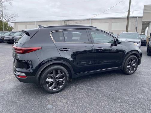 2022 Kia Sportage S