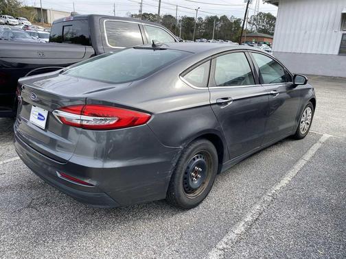 2020 Ford Fusion S