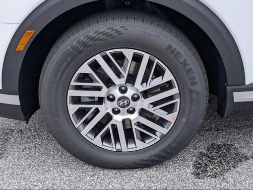 Creamy White Pearl 2026 Hyundai PALISADE SEL 7P