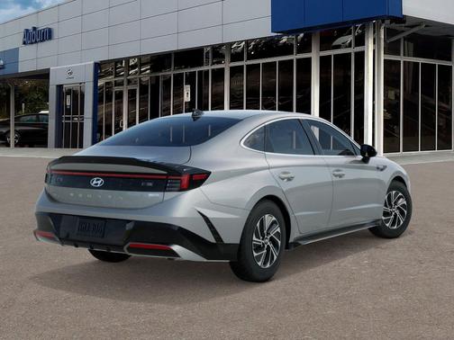 2026 Hyundai SONATA Hybrid Base