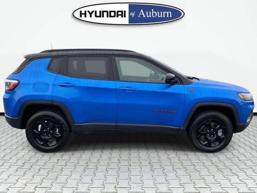 Hydro Blue Pearlcoat 2024 Jeep Compass Trailhawk