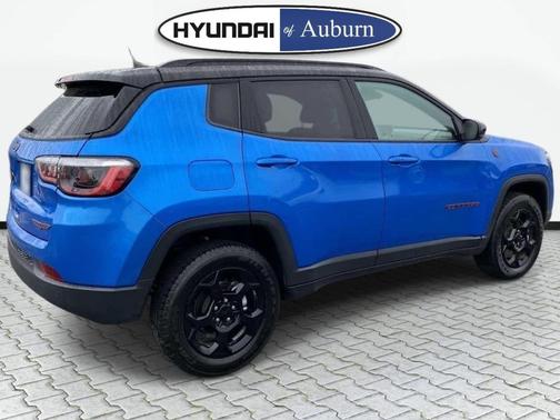 Hydro Blue Pearlcoat 2024 Jeep Compass Trailhawk