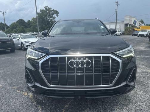 2024 Audi Q3 Premium 45 TFSI S line quattro Tiptronic