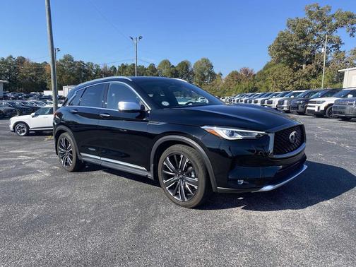 2021 INFINITI QX50 LUXE