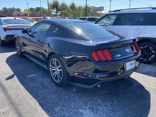 2017 Ford Mustang EcoBoost
