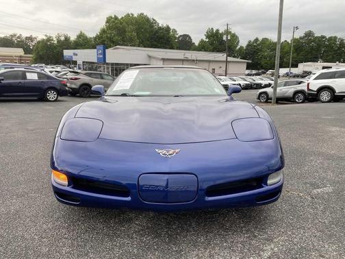 LeMans Blue Metallic 2004 Chevrolet Corvette Base