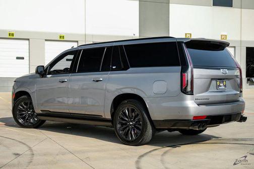 2023 Cadillac Escalade ESV Sport
