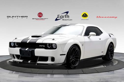 White Knuckle Clearcoat 2018 Dodge Challenger SRT Hellcat