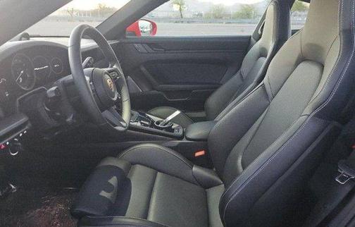 2024 Porsche 911 Carrera GTS