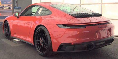 2024 Porsche 911 Carrera GTS