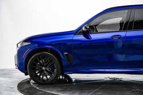 2024 BMW X5 M60i