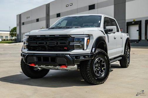 Avalanche 2026 Ford F-150 Raptor R