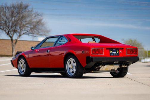 Red 1975 Ferrari 308 Base