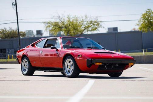 Red 1975 Ferrari 308 Base