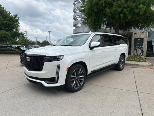 2024 Cadillac Escalade ESV Sport Platinum