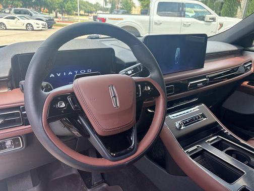 2025 Lincoln Aviator Reserve AWD