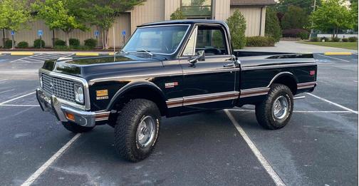 Black 1972 Chevrolet C10/K10 Cheyenne Super YE9 Code - Fully Restored!