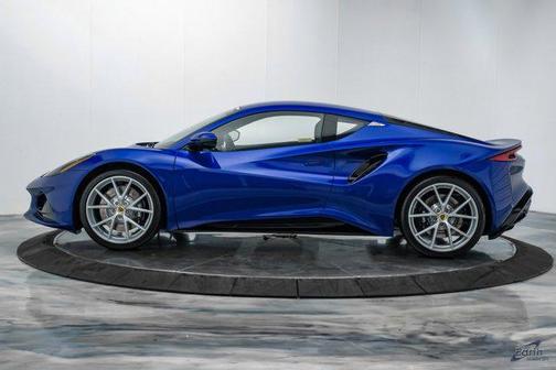 2025 Lotus Emira V6