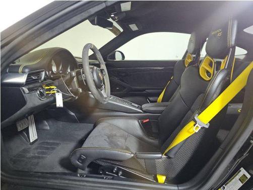 2019 Porsche 911 GT2 RS