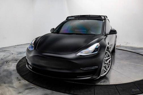 2023 Tesla Model 3 Performance