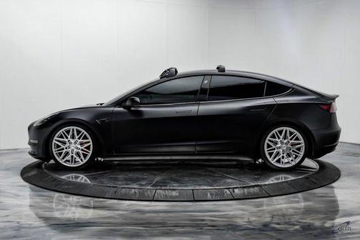 2023 Tesla Model 3 Performance