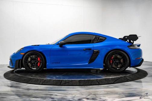 2024 Porsche 718 Cayman GT4 RS