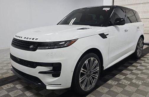 Fuji White 2025 Land Rover Range Rover Sport SE