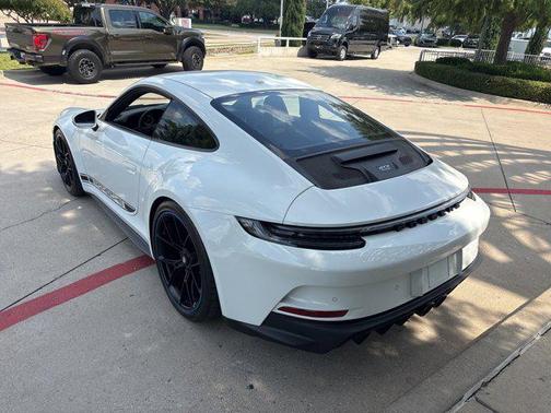 2022 Porsche 911 GT3 w/Touring Package