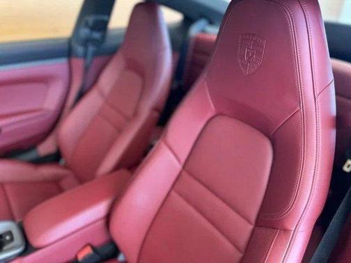 2023 Porsche 911 Carrera 4S