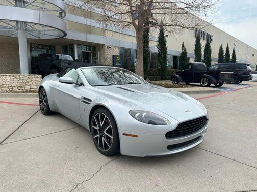 2009 Aston Martin V8 Vantage Base