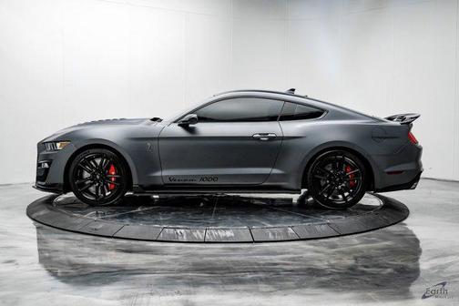 2022 Ford Shelby GT500 Base