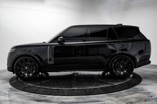 2024 Land Rover Range Rover P400 SE