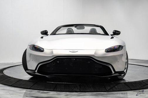 2021 Aston Martin Vantage Roadster