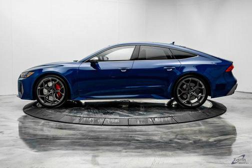 2024 Audi RS 7 4.0T Performance